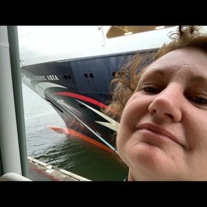 Meet your Posher, Louise